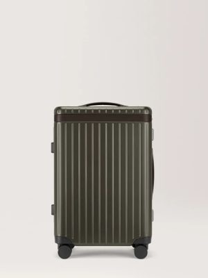 The Carry-on